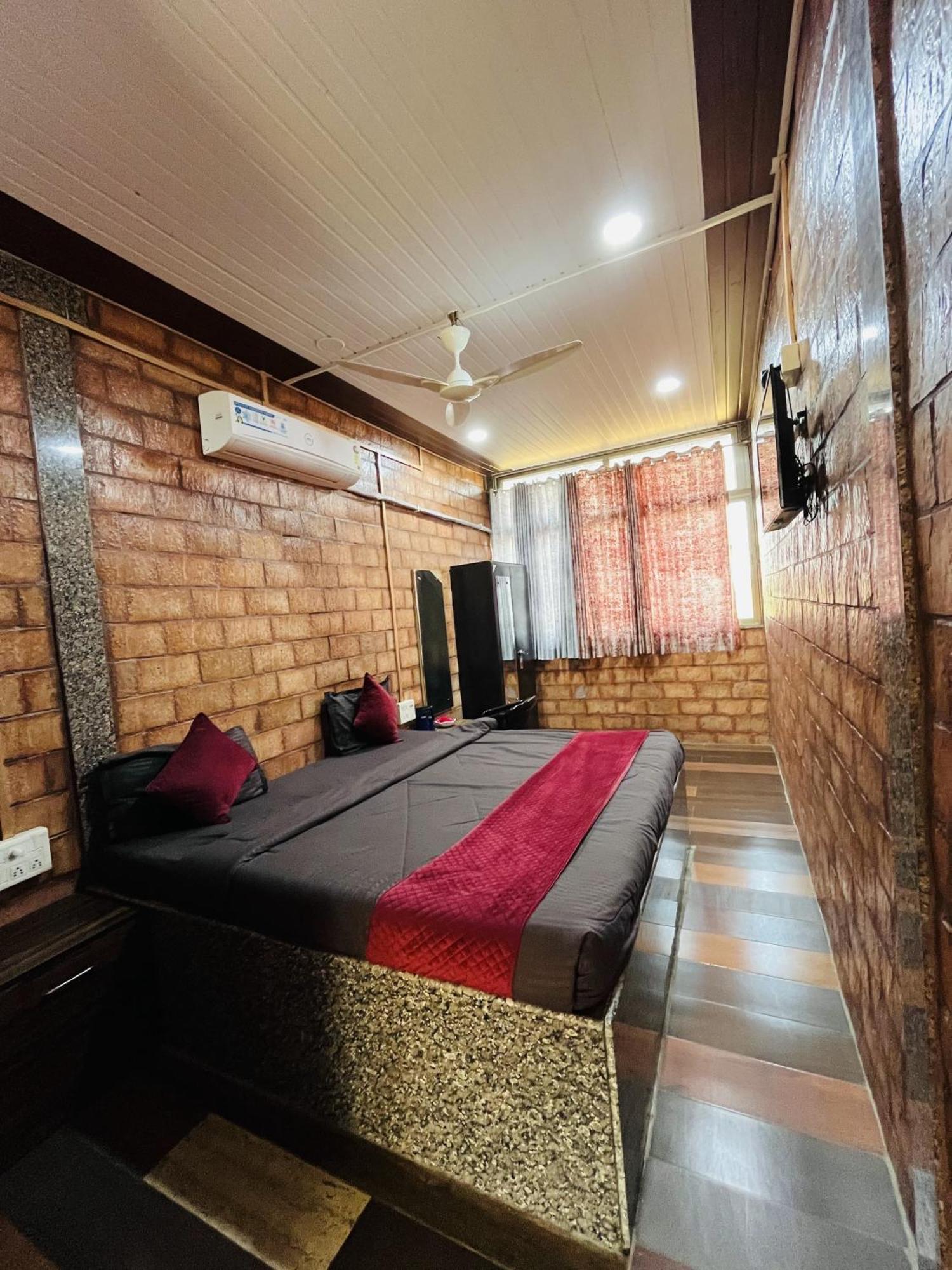 Shri Shiv Villa Resort By Bd Hospitality 사산 기르 외부 사진