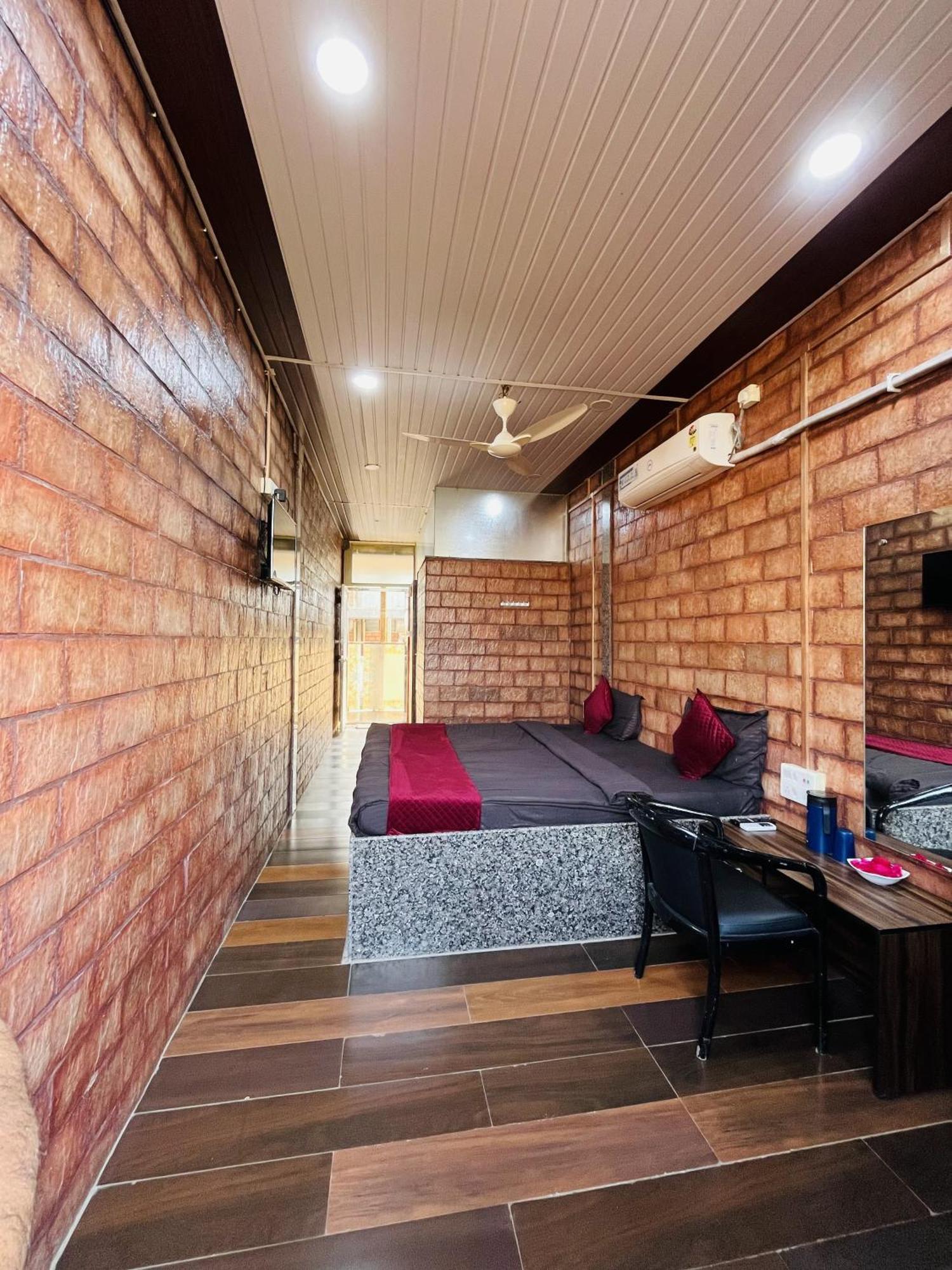 Shri Shiv Villa Resort By Bd Hospitality 사산 기르 외부 사진